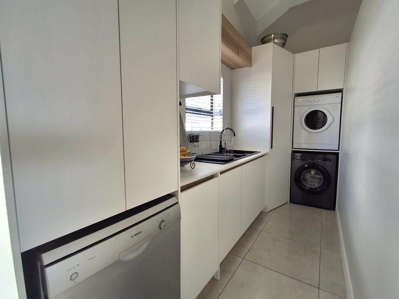 4 Bedroom Property for Sale in Da Gama Bay Western Cape